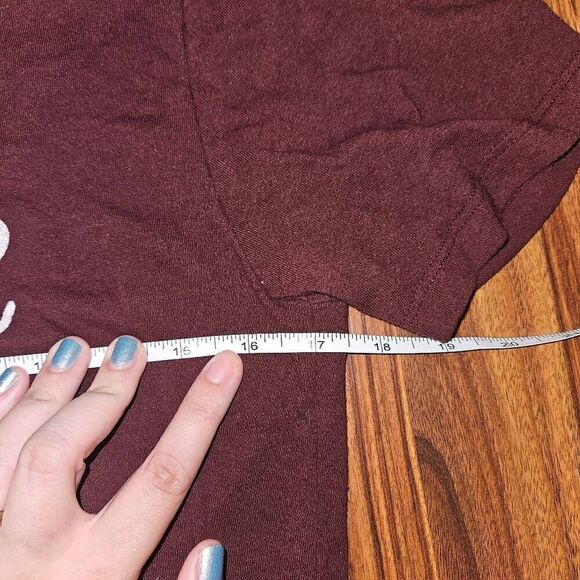 Old Navy Maroon Campfire Graphic Tee Mens Size Small - Picture 4 of 6